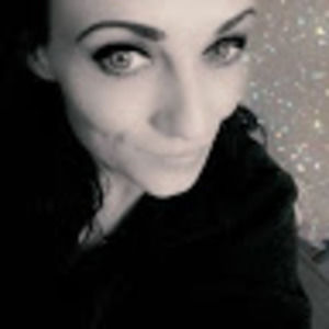 Meet your Posher, Jenn